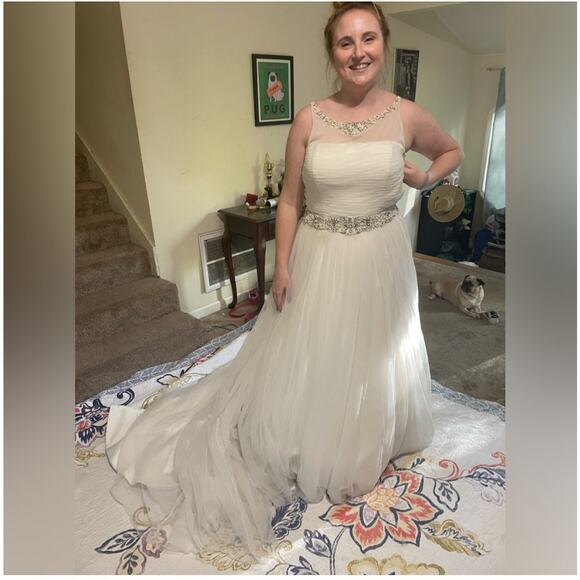 Zurc for Impression bridal gown - Picture 16 of 16